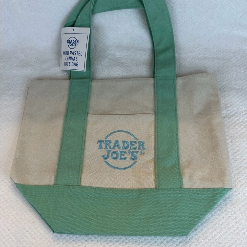 Trader Joe's Pastel Canvas Tote Bag Collection entire set of 4 - Picture 6 of 6